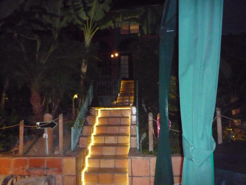 Woodland Hills Calabasas Guesthouses Los Angeles Zewnętrze zdjęcie