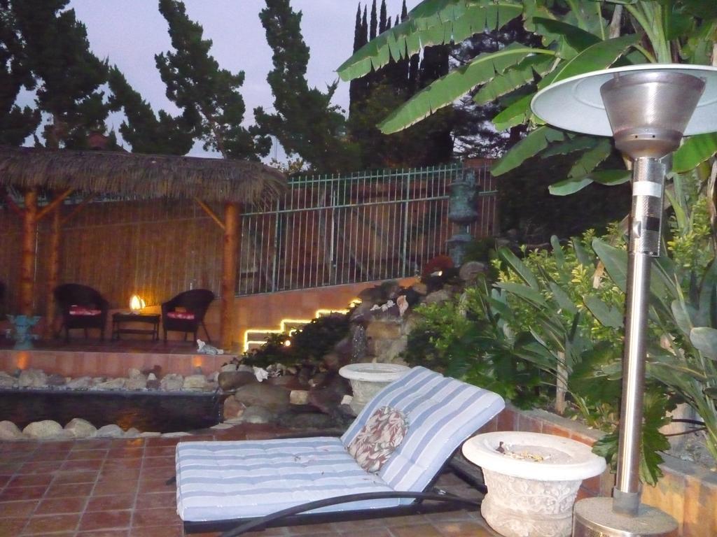 Woodland Hills Calabasas Guesthouses Los Angeles Zewnętrze zdjęcie