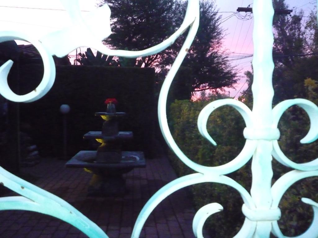 Woodland Hills Calabasas Guesthouses Los Angeles Zewnętrze zdjęcie